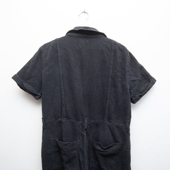 Good American Short Sleeves Loose Short Sleeves Utility Jumpsuit - Picture 9 of 9